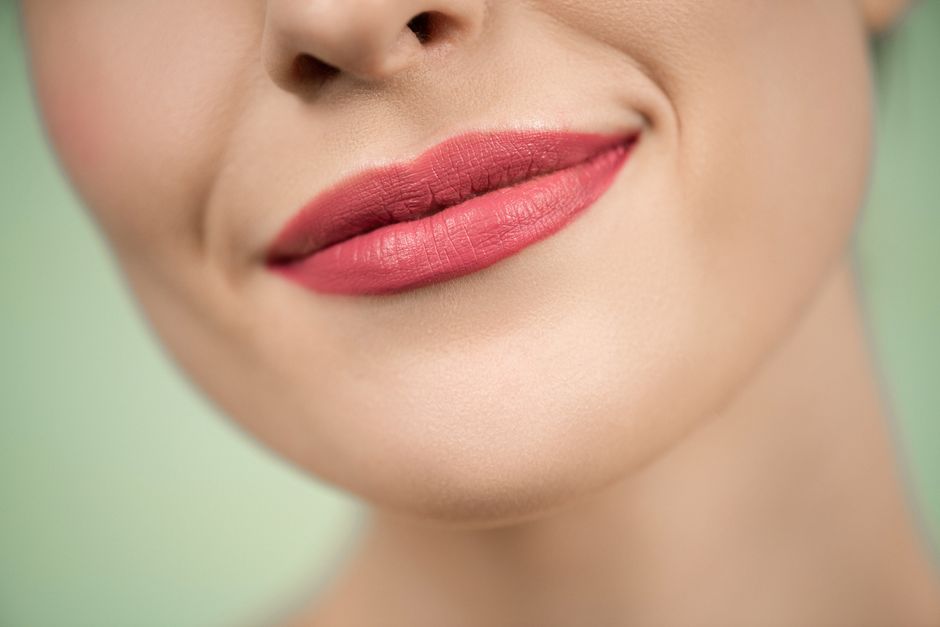 Drugstore Hormonal Chin Acne Routine: I Tested 12 Drugstore Acne Products — Here’s What Cleared My Hormonal Chin Acne