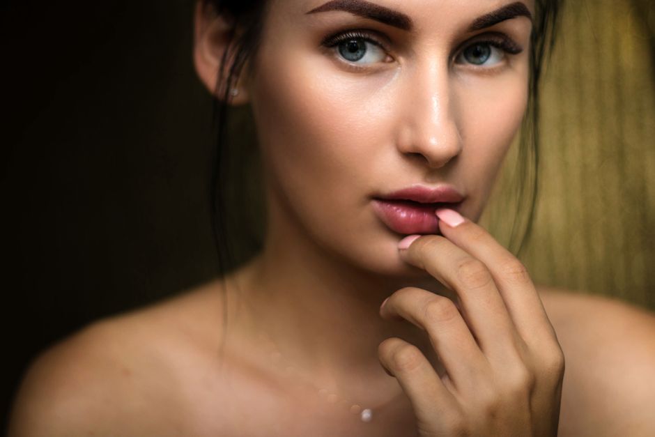 Hormonal Chin Acne: The Drugstore Routine That Works