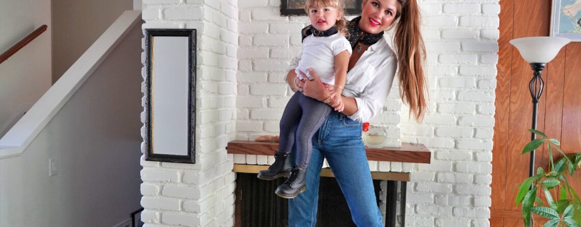 Greaser Girls: A Mom and Daughter Take on a Halloween Beauty Look