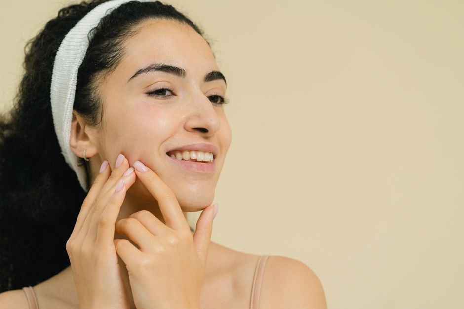 Autumn Skin Barrier Repair: Fix Dryness with Ceramides